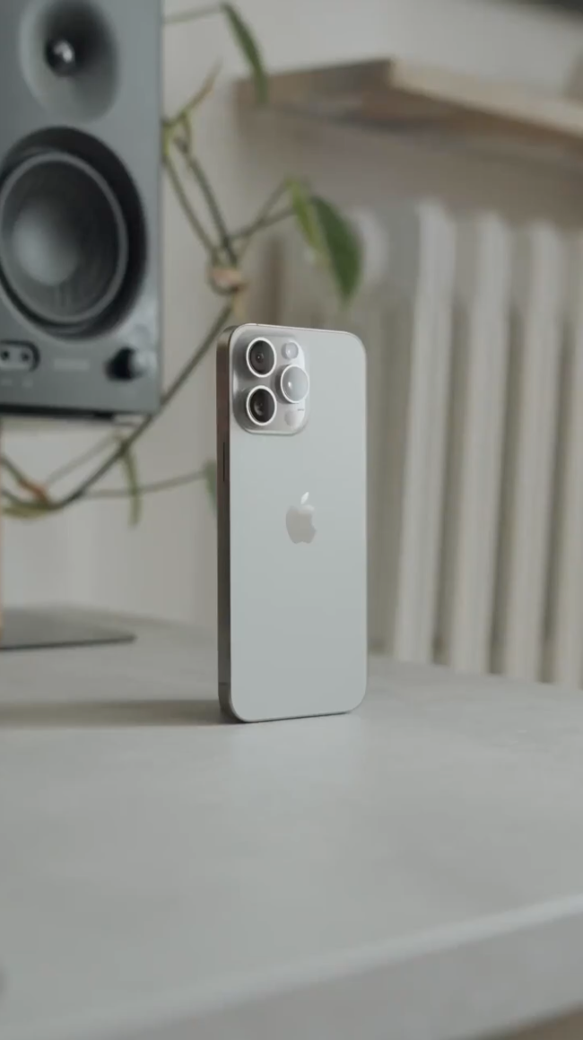 Reel de iPhone 3